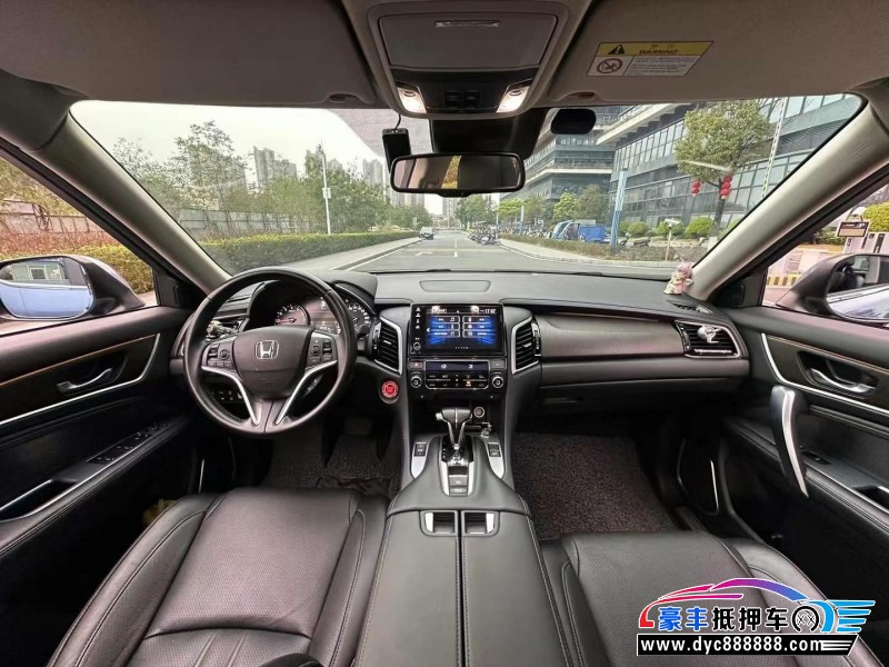 21年本田冠道轿车抵押车出售