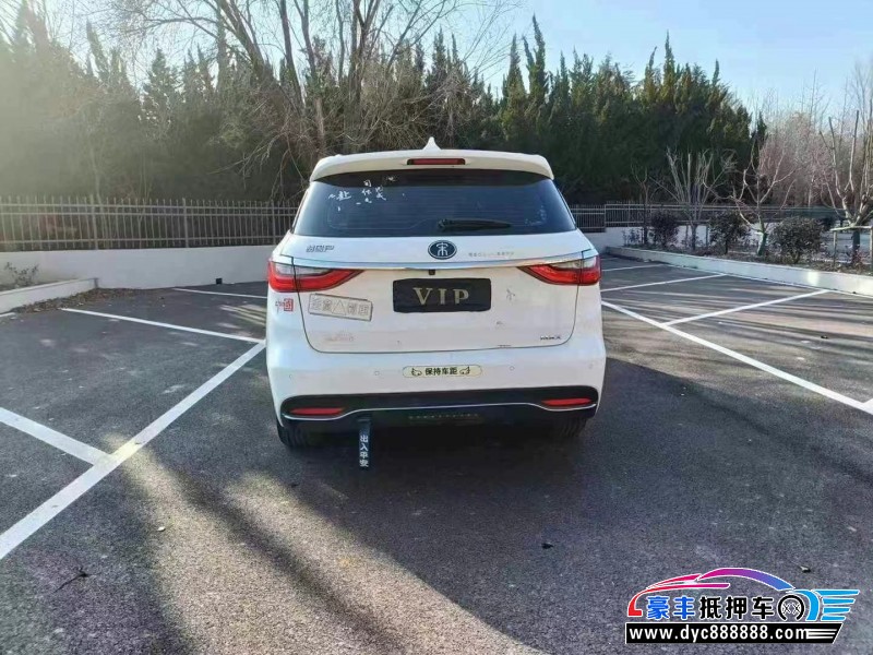 20年比亚迪宋轿车抵押车出售