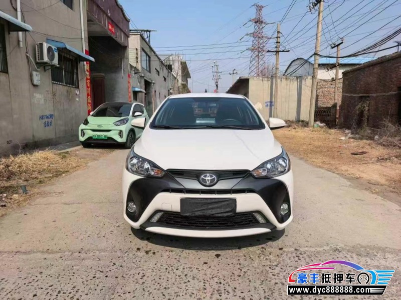 18年丰田YARiS L 致炫轿车抵押车出售