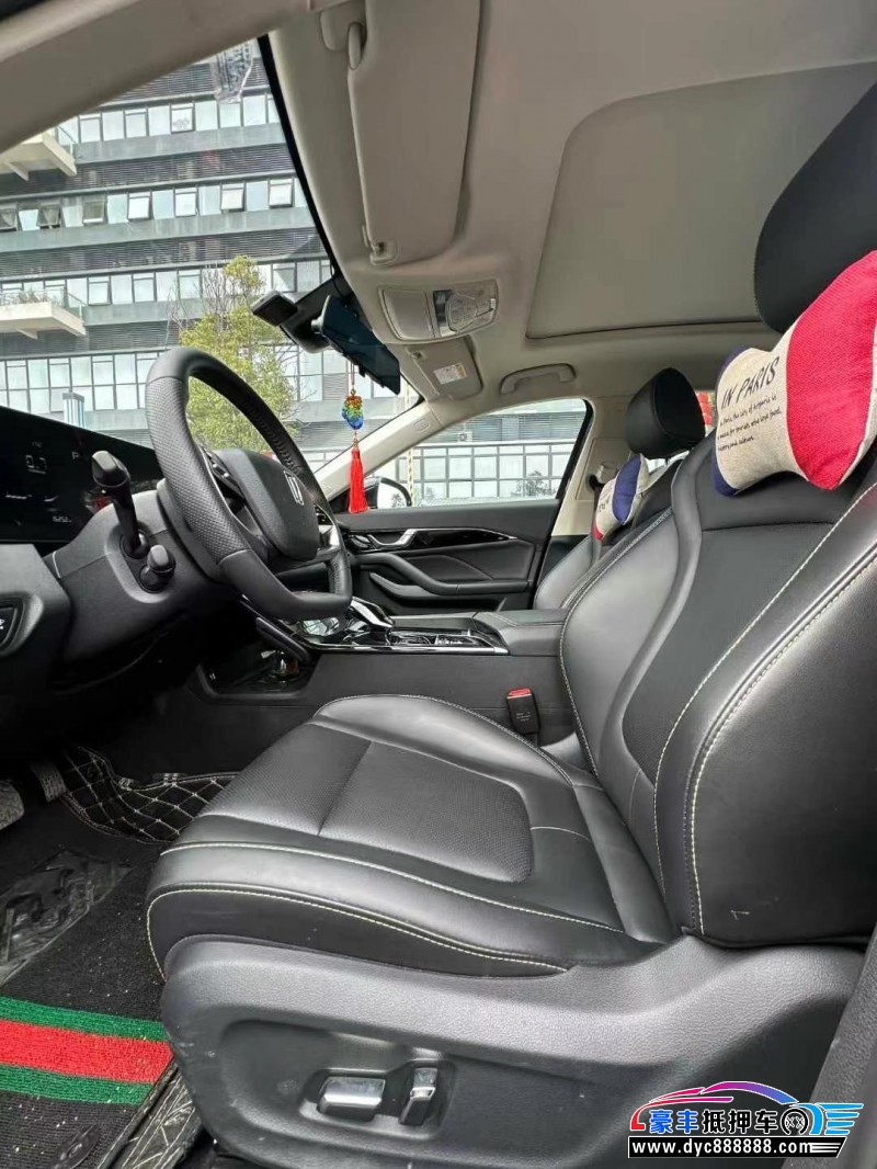 22年奔腾B70轿车抵押车出售