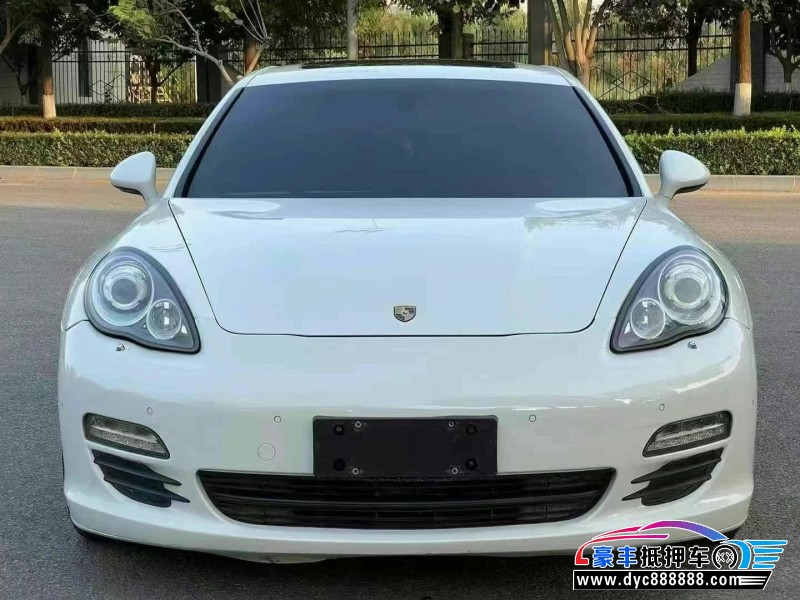 12年保时捷帕纳梅拉轿车抵押车出售