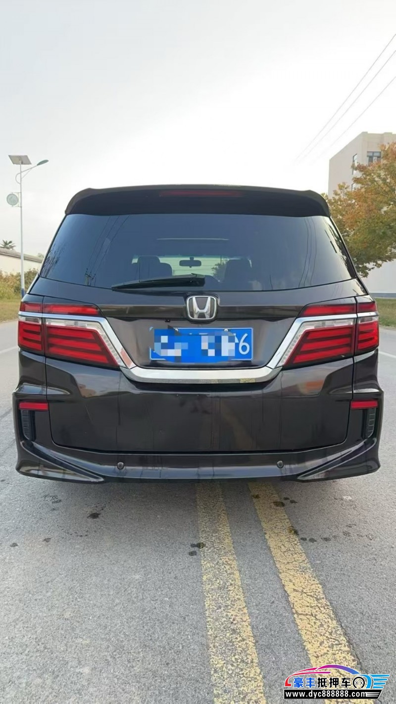 17年本田艾力绅轿车抵押车出售