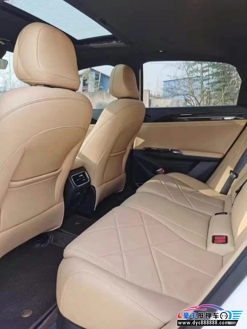 24年吉利银河L6轿车抵押车出售