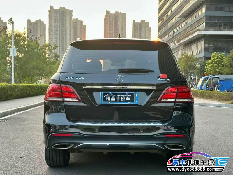 18年奔驰GLE轿车抵押车出售