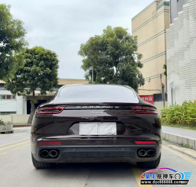 20年保时捷帕纳梅拉轿车抵押车出售