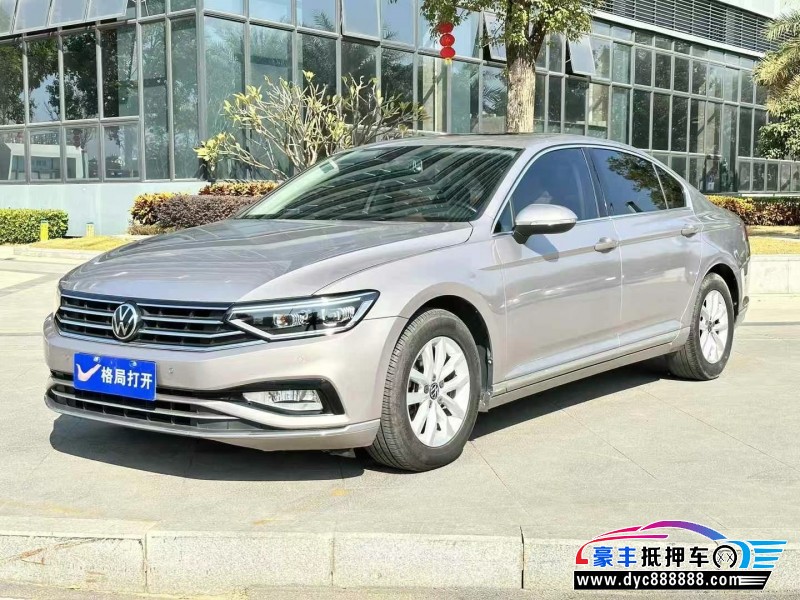 21年大众迈腾轿车抵押车出售