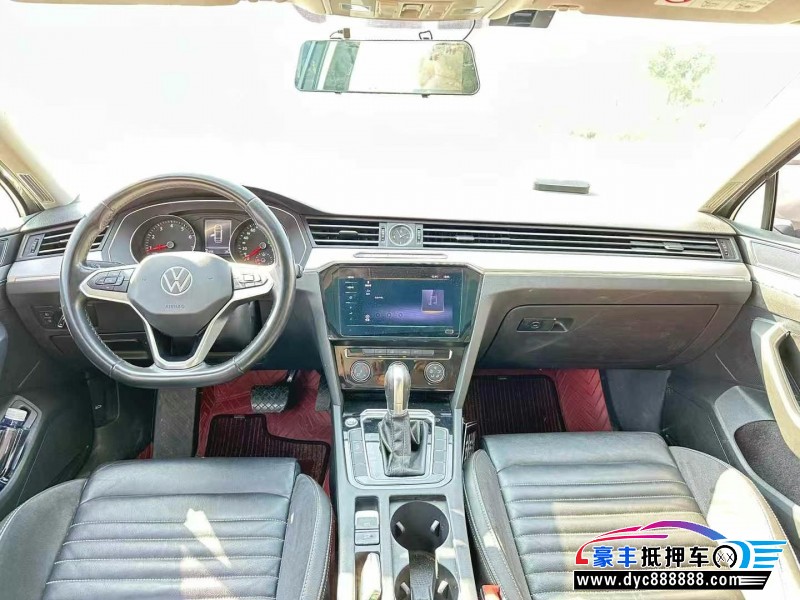 21年大众迈腾轿车抵押车出售