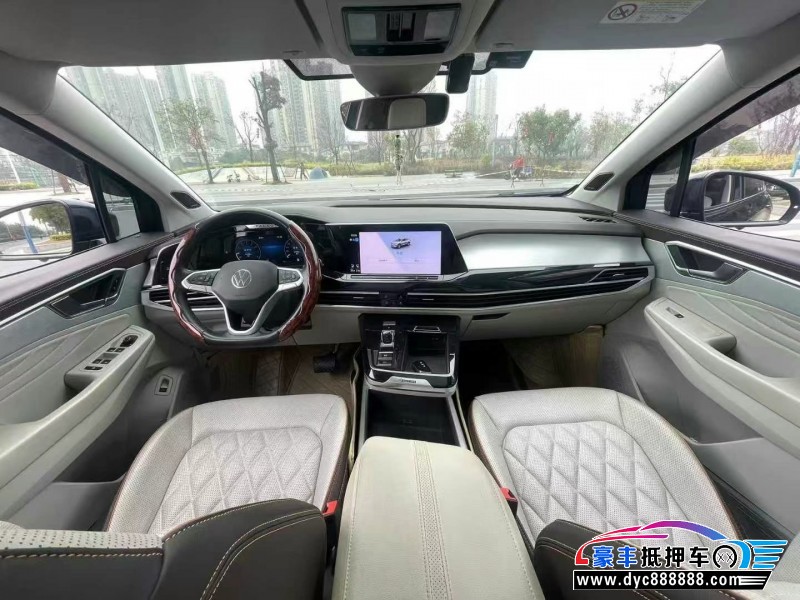 23年大众揽镜轿车抵押车出售