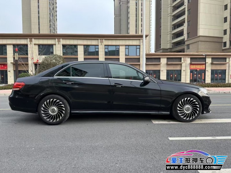 15年奔驰E轿车抵押车出售