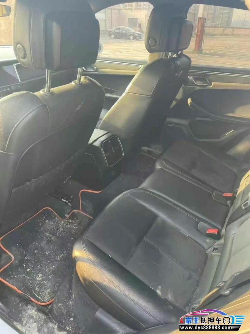 19年保时捷Macan迈凯轿车抵押车出售