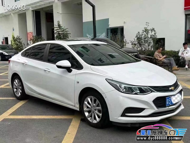 17年雪佛兰科鲁兹轿车抵押车出售