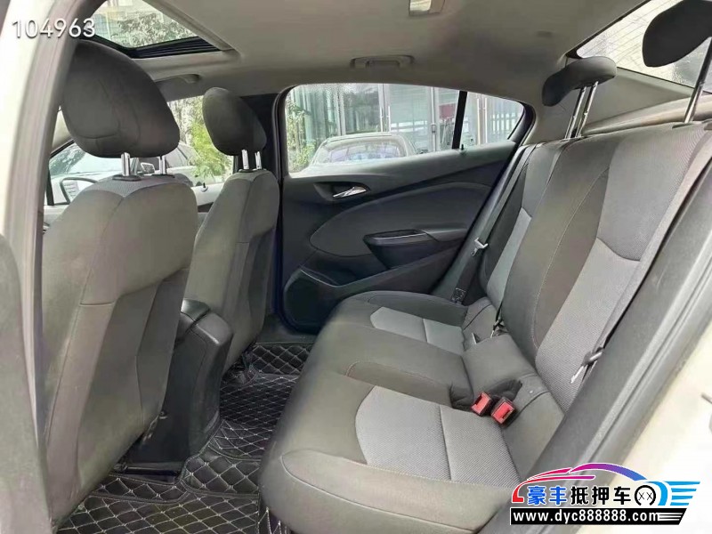 17年雪佛兰科鲁兹轿车抵押车出售