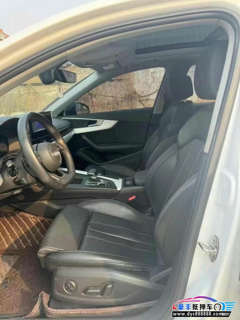 23年奥迪A4L轿车抵押车出售