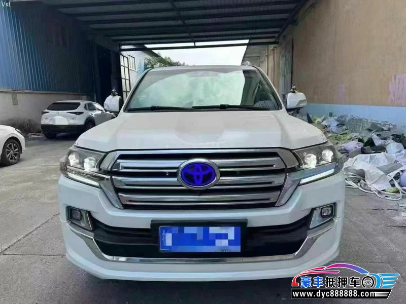 17年丰田兰德酷路泽(进口)轿车抵押车出售