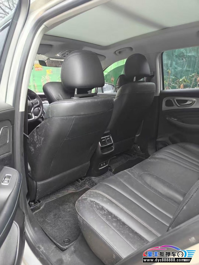 21年荣威RX5轿车抵押车出售