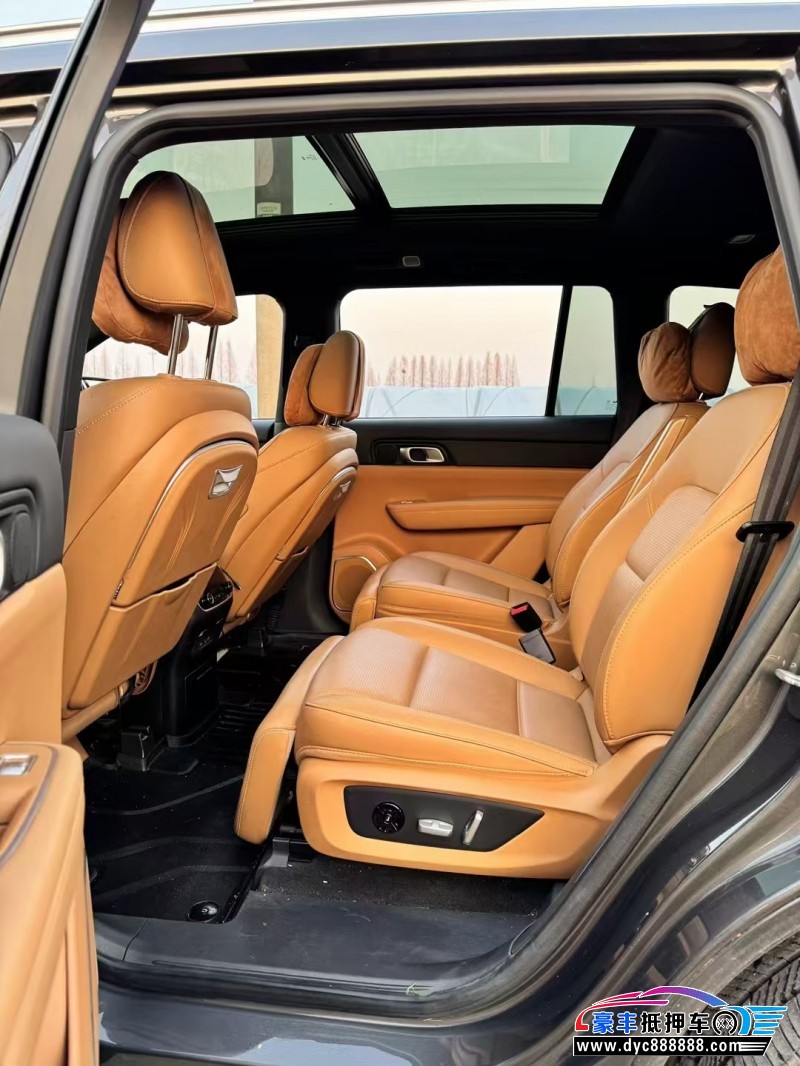 22年理想ONE轿车抵押车出售