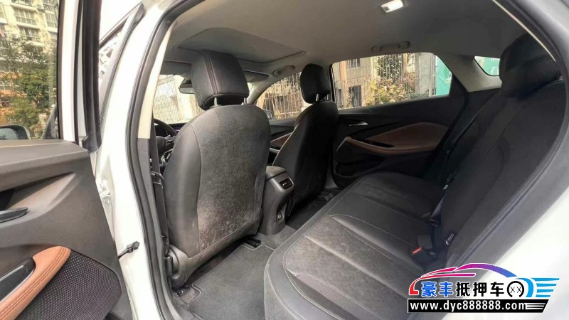 22年别克威朗轿车抵押车出售