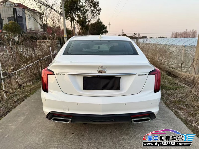23年凯迪拉克CT5轿车抵押车出售