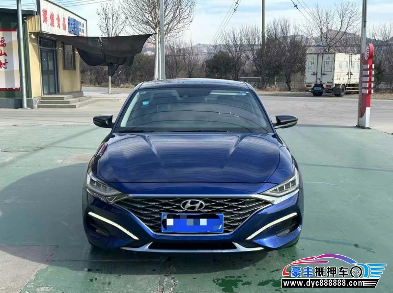 20年现代菲斯塔轿车抵押车出售