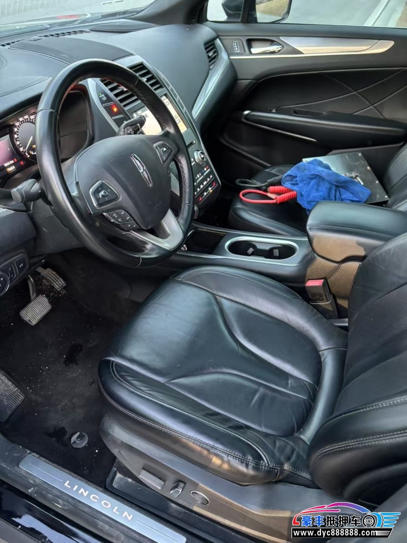 19年林肯MKC轿车抵押车出售