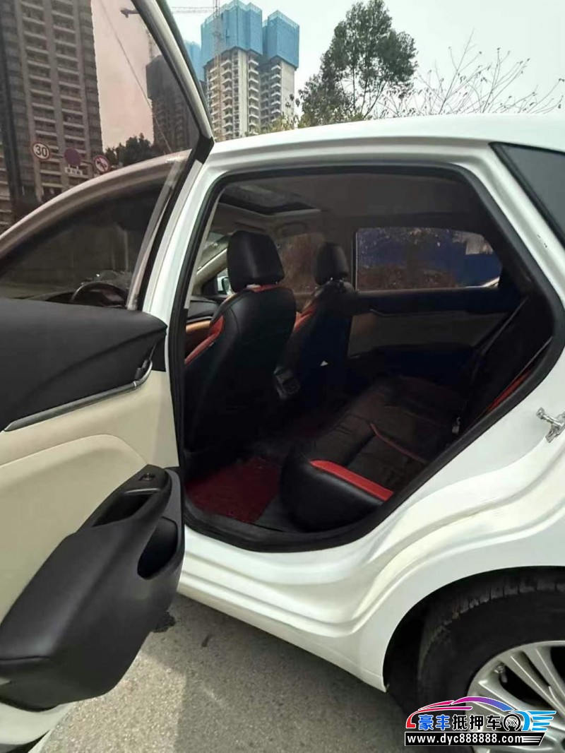 16年别克英朗轿车抵押车出售