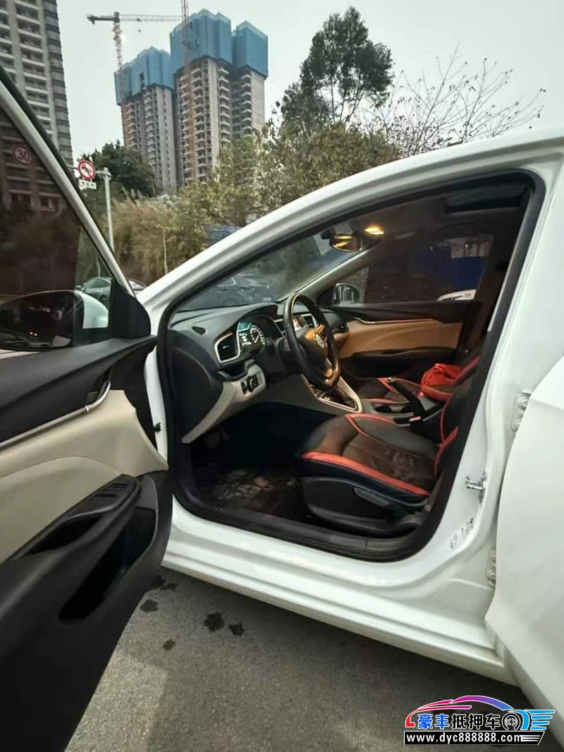 16年别克英朗轿车抵押车出售