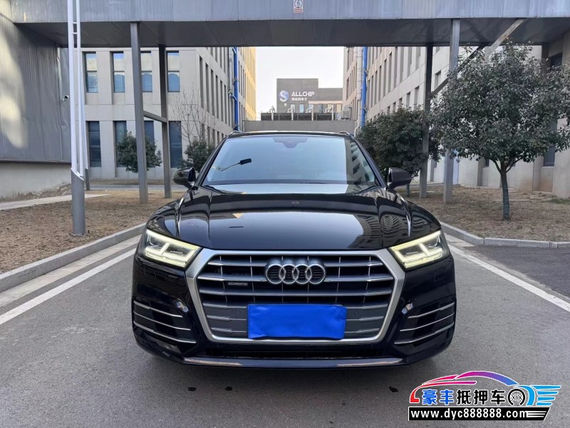19年奥迪Q5SUV抵押车出售