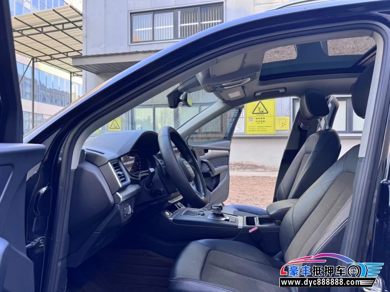 19年奥迪Q5SUV抵押车出售