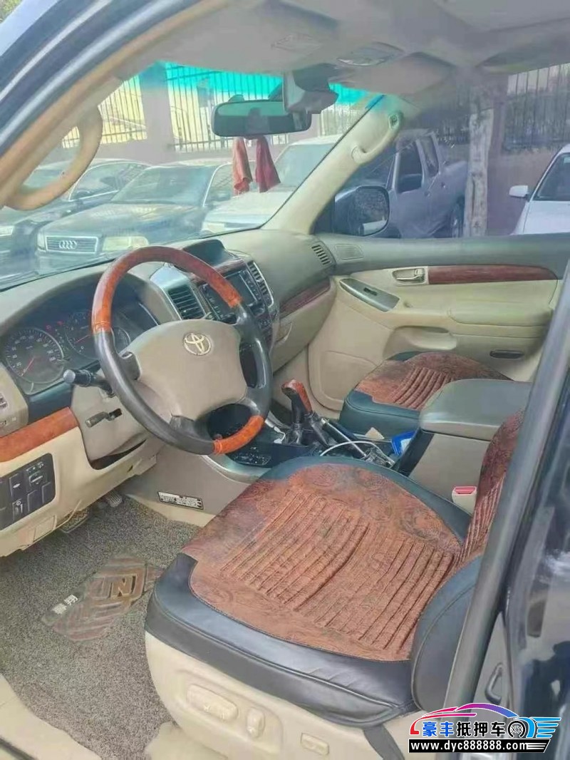 07年丰田普拉多（霸道）轿车抵押车出售