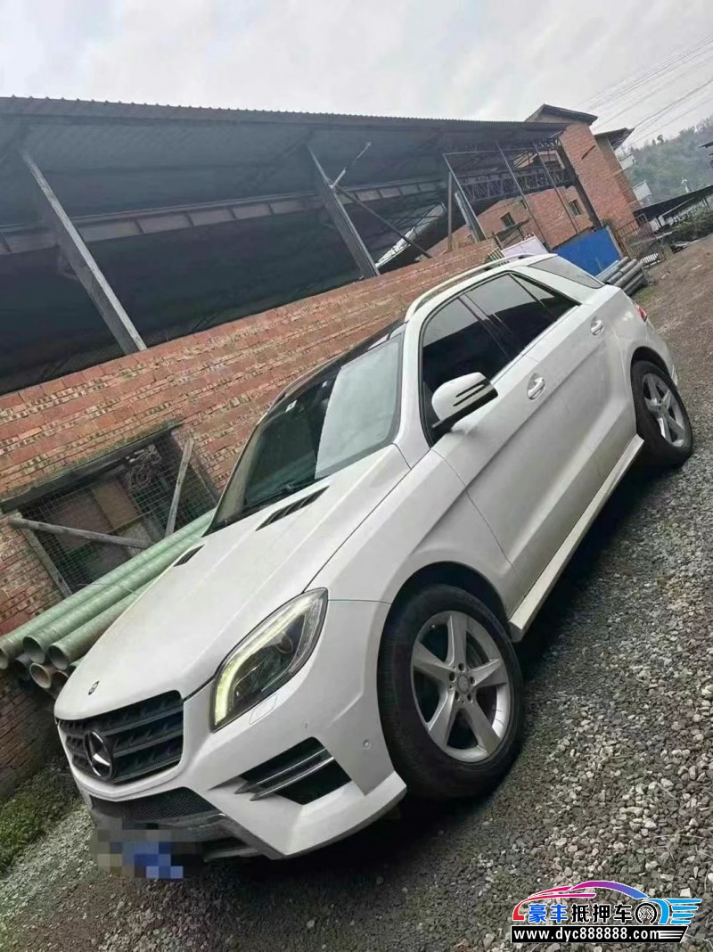 14年奔驰ML轿车抵押车出售