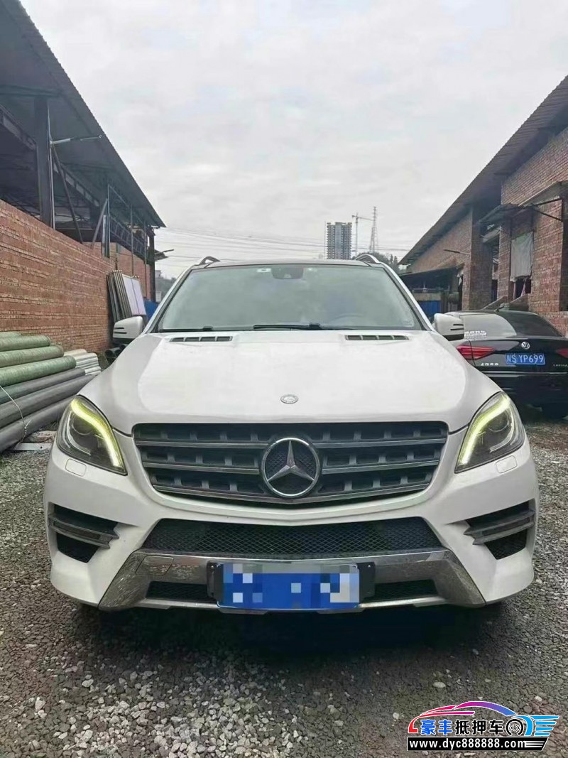 14年奔驰ML轿车抵押车出售