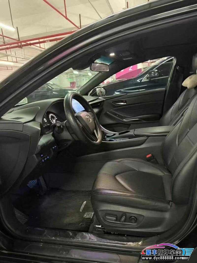 22年丰田亚洲龙轿车抵押车出售