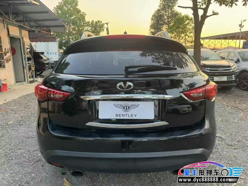 11年英菲尼迪FX35轿车抵押车出售