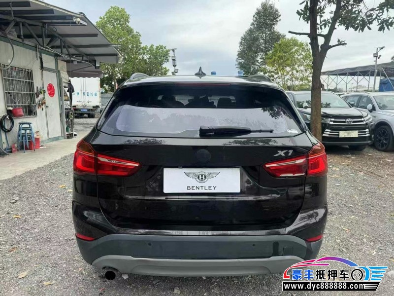 17年宝马X1轿车抵押车出售