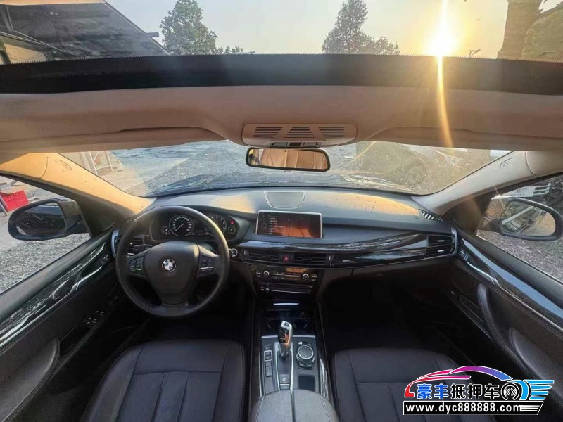 16年宝马X5轿车抵押车出售