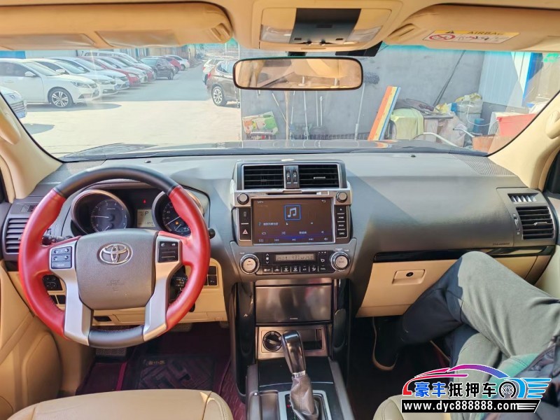 16年丰田普拉多（霸道）轿车抵押车出售