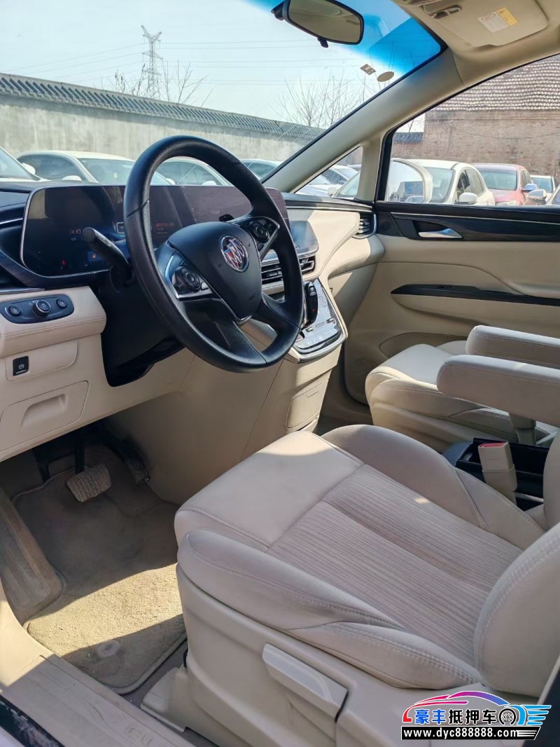 23年别克GL8轿车抵押车出售