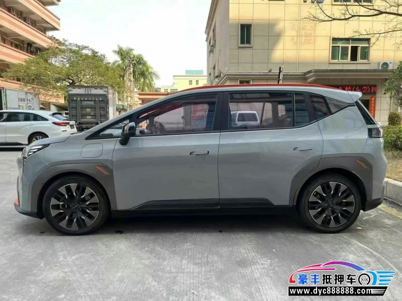 21年埃安Y70轿车抵押车出售