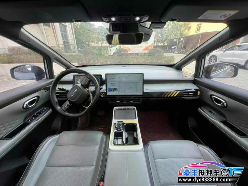 21年埃安Y70轿车抵押车出售