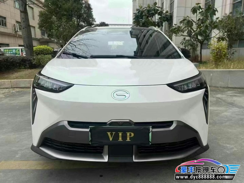 22年埃安Y70轿车抵押车出售