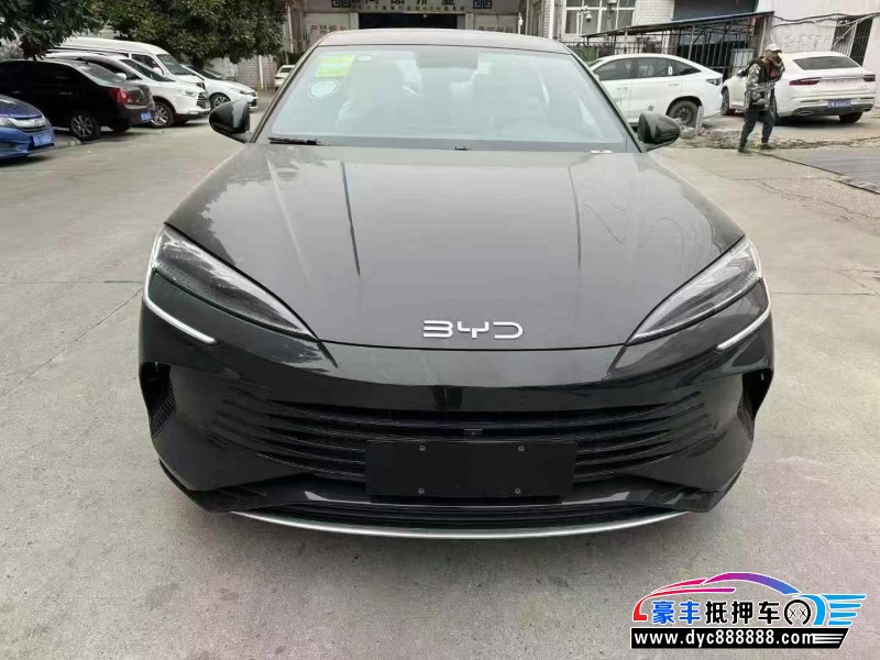 24年比亚迪海豹轿车抵押车出售