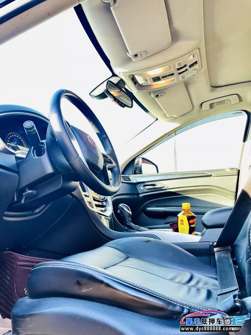 15年凯迪拉克SRX轿车抵押车出售