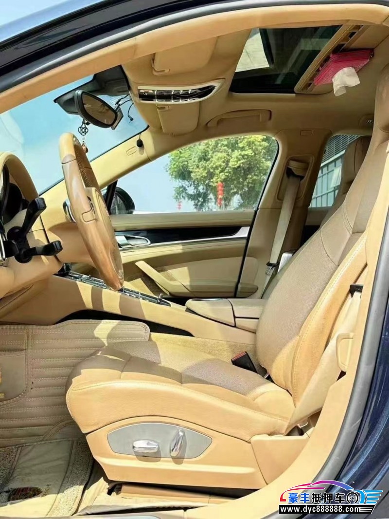 12年保时捷帕纳梅拉轿车抵押车出售