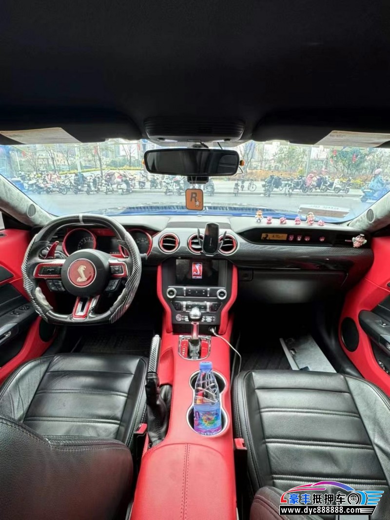 17年福特野马轿车抵押车出售