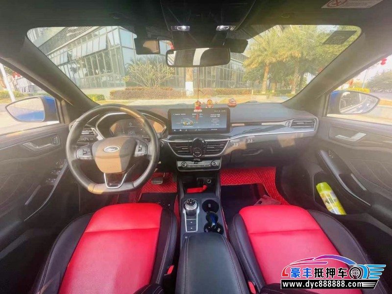 22年福特福克斯轿车抵押车出售