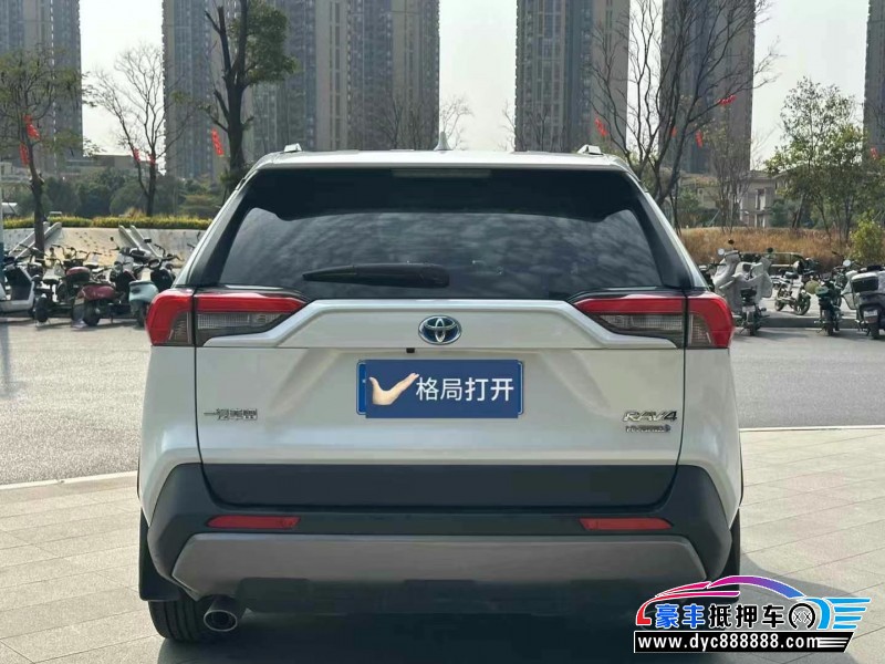 22年丰田RAV4荣放轿车抵押车出售