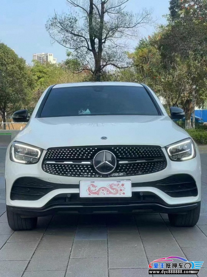 22年奔驰GLC轿车抵押车出售