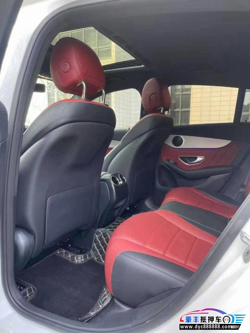 22年奔驰GLC轿车抵押车出售