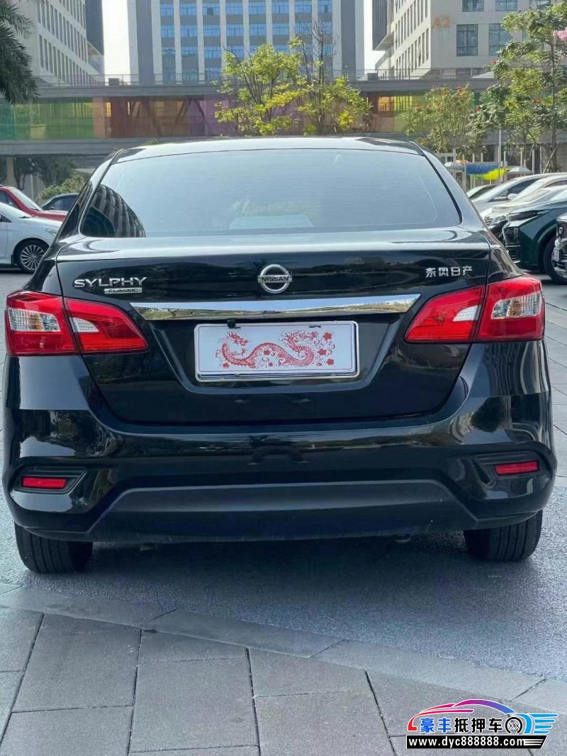 22年日产轩逸轿车抵押车出售