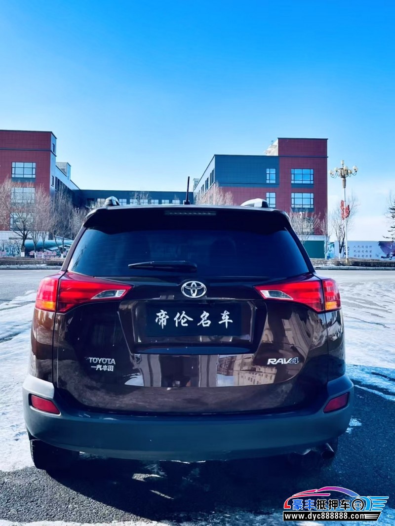 14年丰田RAV4荣放轿车抵押车出售